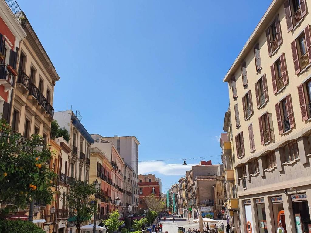 Corso Vittorio Rustic Loft Leilighet Cagliari Eksteriør bilde